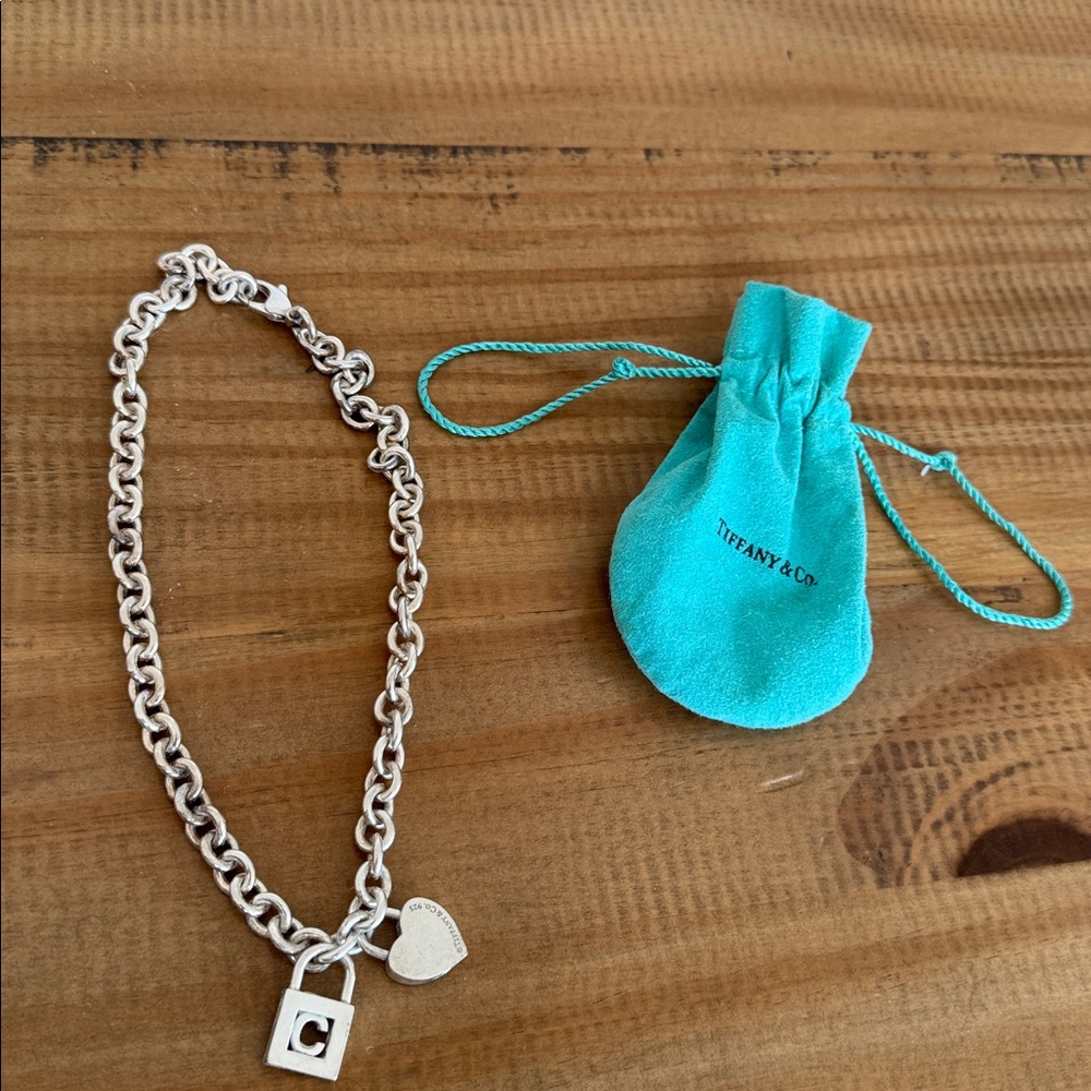 Tiffany & Co. Silver Heart and Padlock Link Necklace - Picture 2 of 4